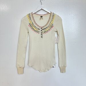 Free People Floral Embroidered Henley Tee  Shirt Long  Sleeves Ivory Cream White